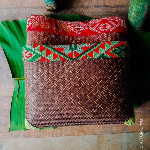 Custom Rattan Handwoven Purse - Colorful - Picture 3 of 4